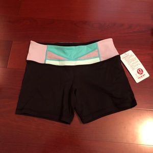 Lululemon spandex shorts